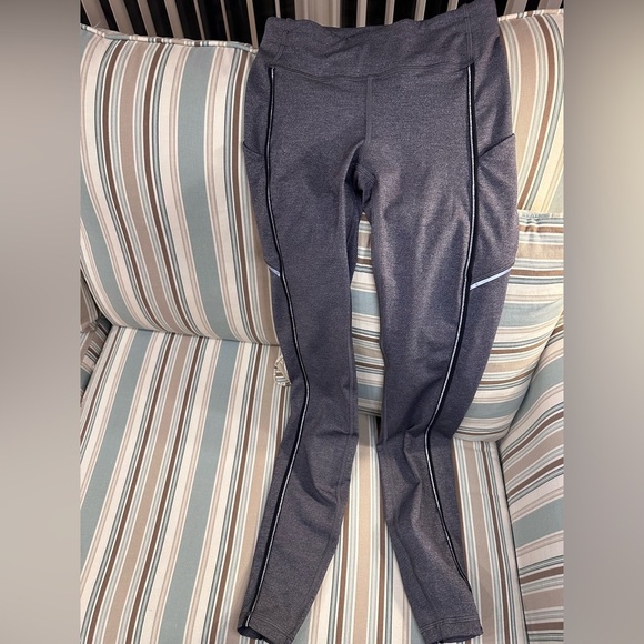 Lululemon Speed Up Tight * Metallic 28"
Heathered Black - Picture 10 of 13